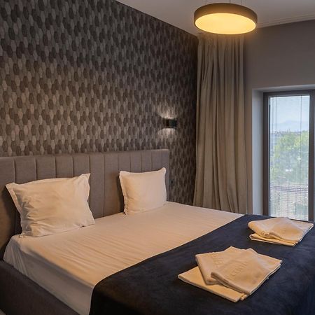 Capital City Center Apart Residence 플로브디프 외부 사진