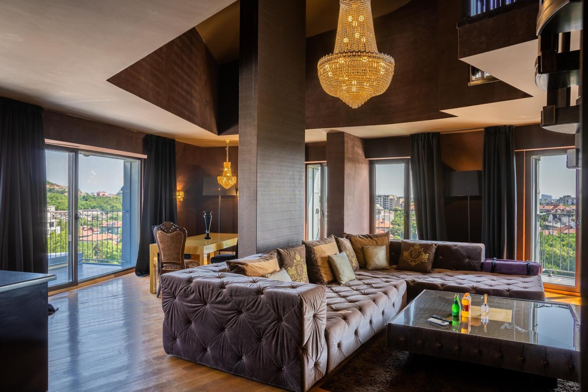 Capital City Center Apart Residence 플로브디프 외부 사진
